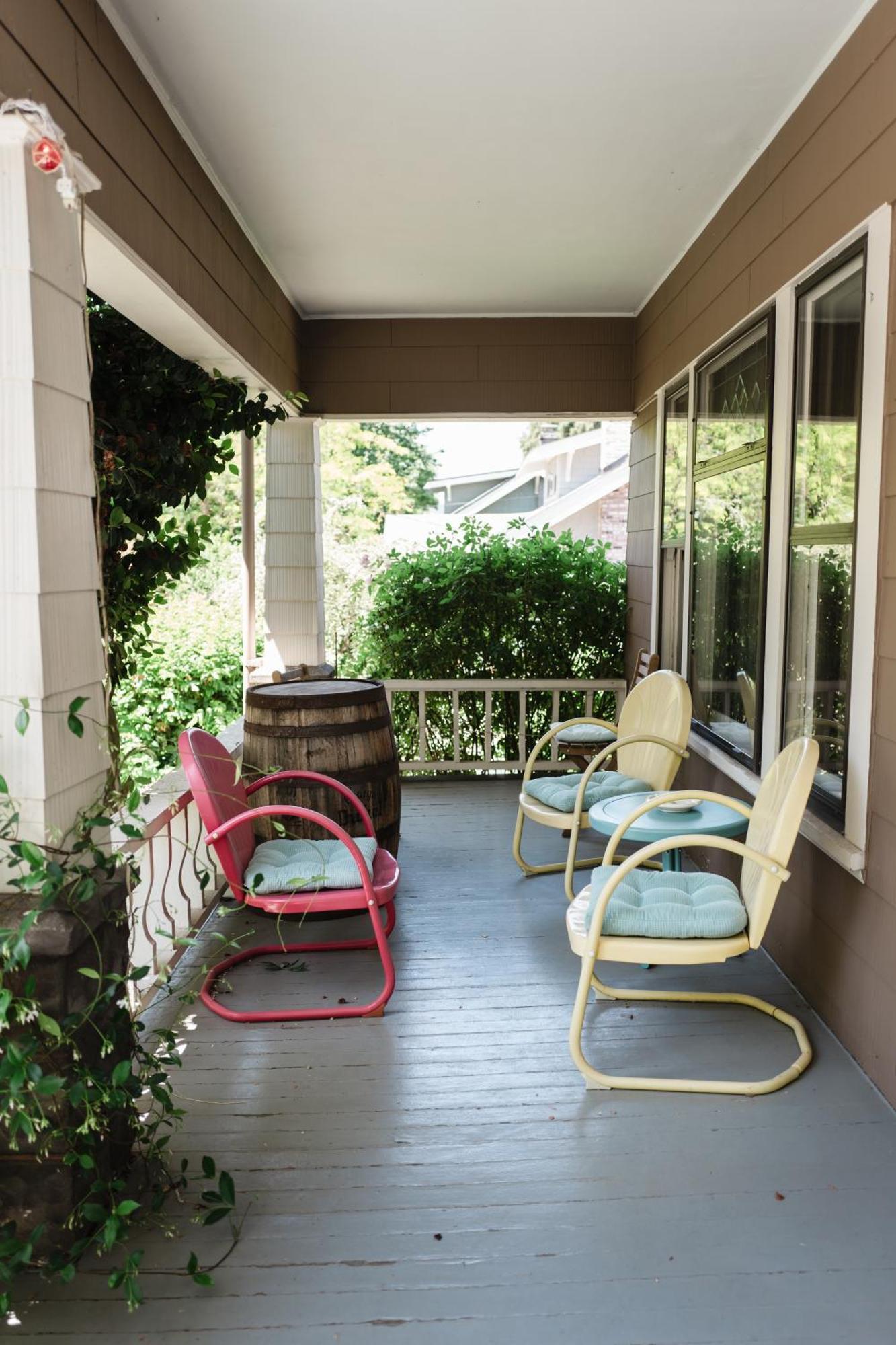 Southeast Portland Comfy & Eclectic Craftsman Home Exteriör bild