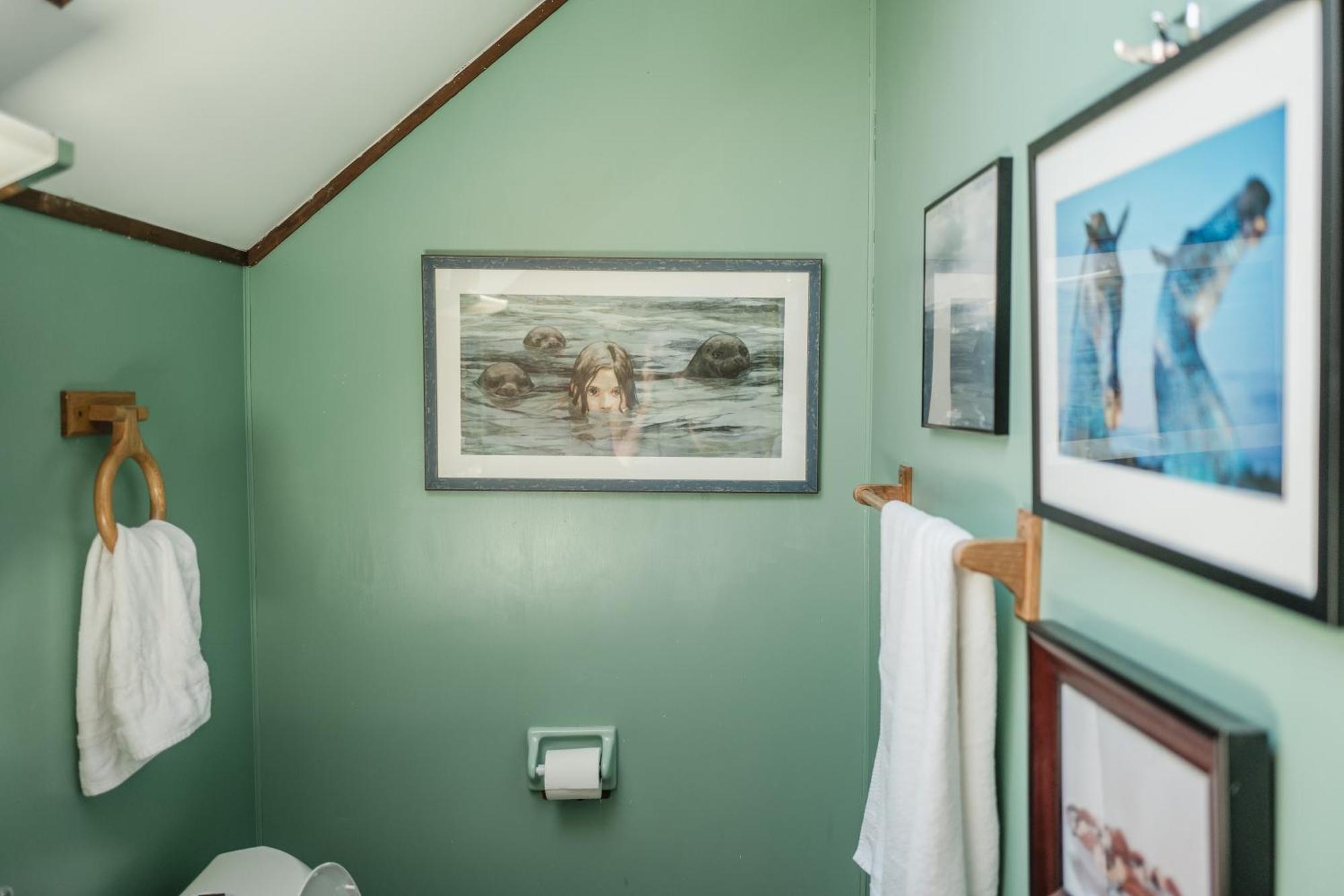Southeast Portland Comfy & Eclectic Craftsman Home Exteriör bild